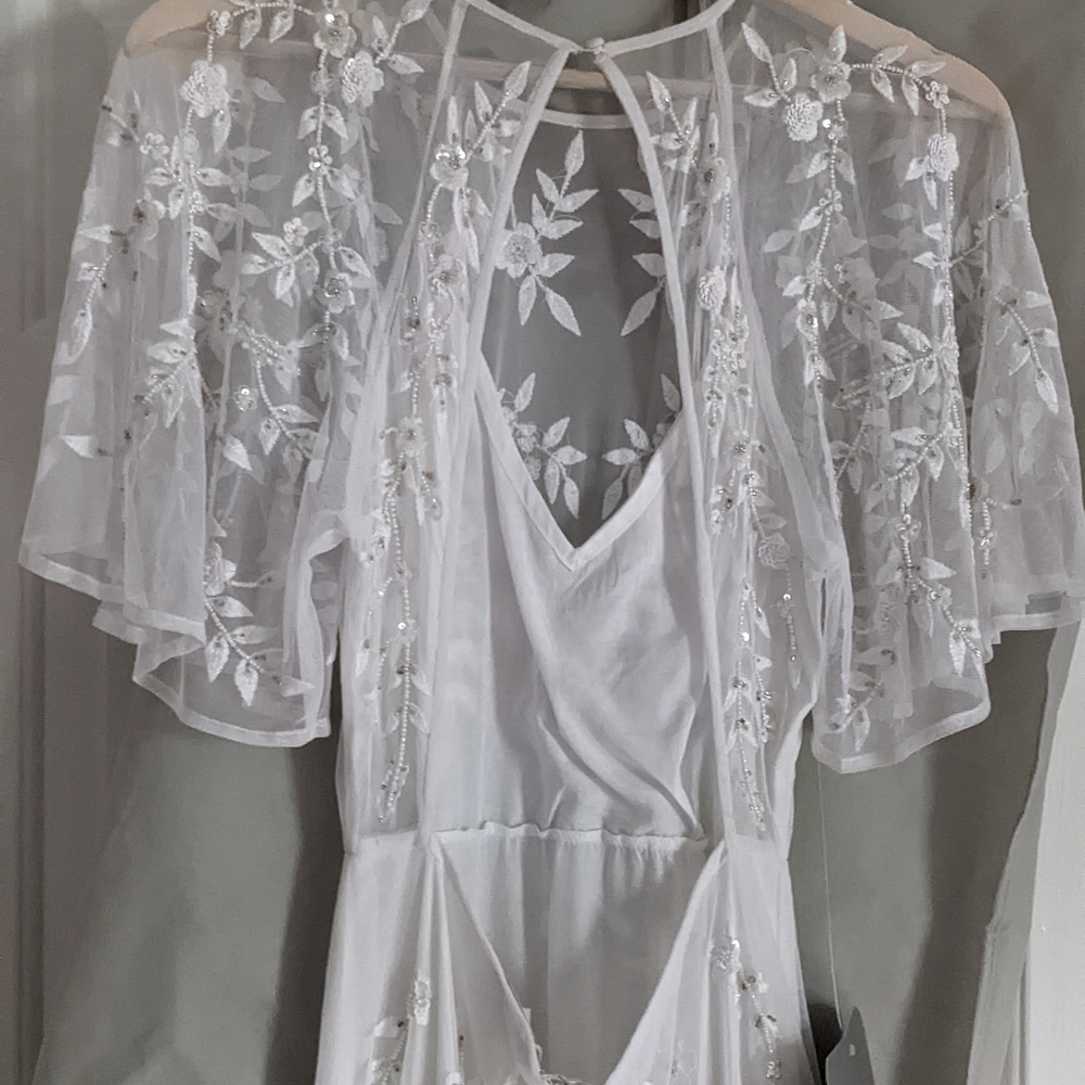 ASOS Edition Bridal Dress NWT White Embroidered, Beaded US size 8 - Picture 6 of 12